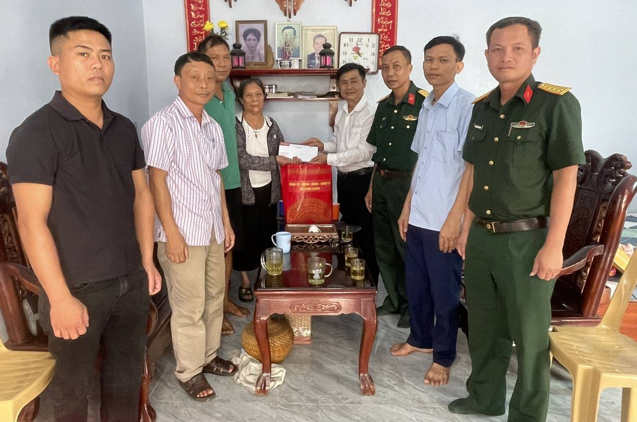 Anh-tin-bai